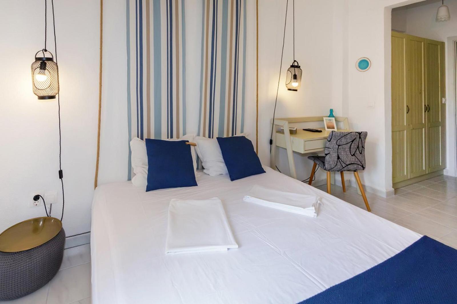 Appartement Nikiti Seafront Blue Extérieur photo